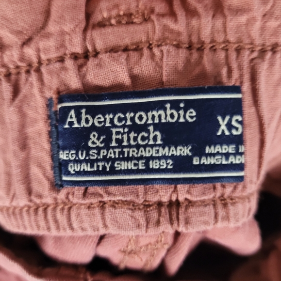 ABERCROMBIE & FITCH | paperbag belted jean shorts - Picture 4 of 6